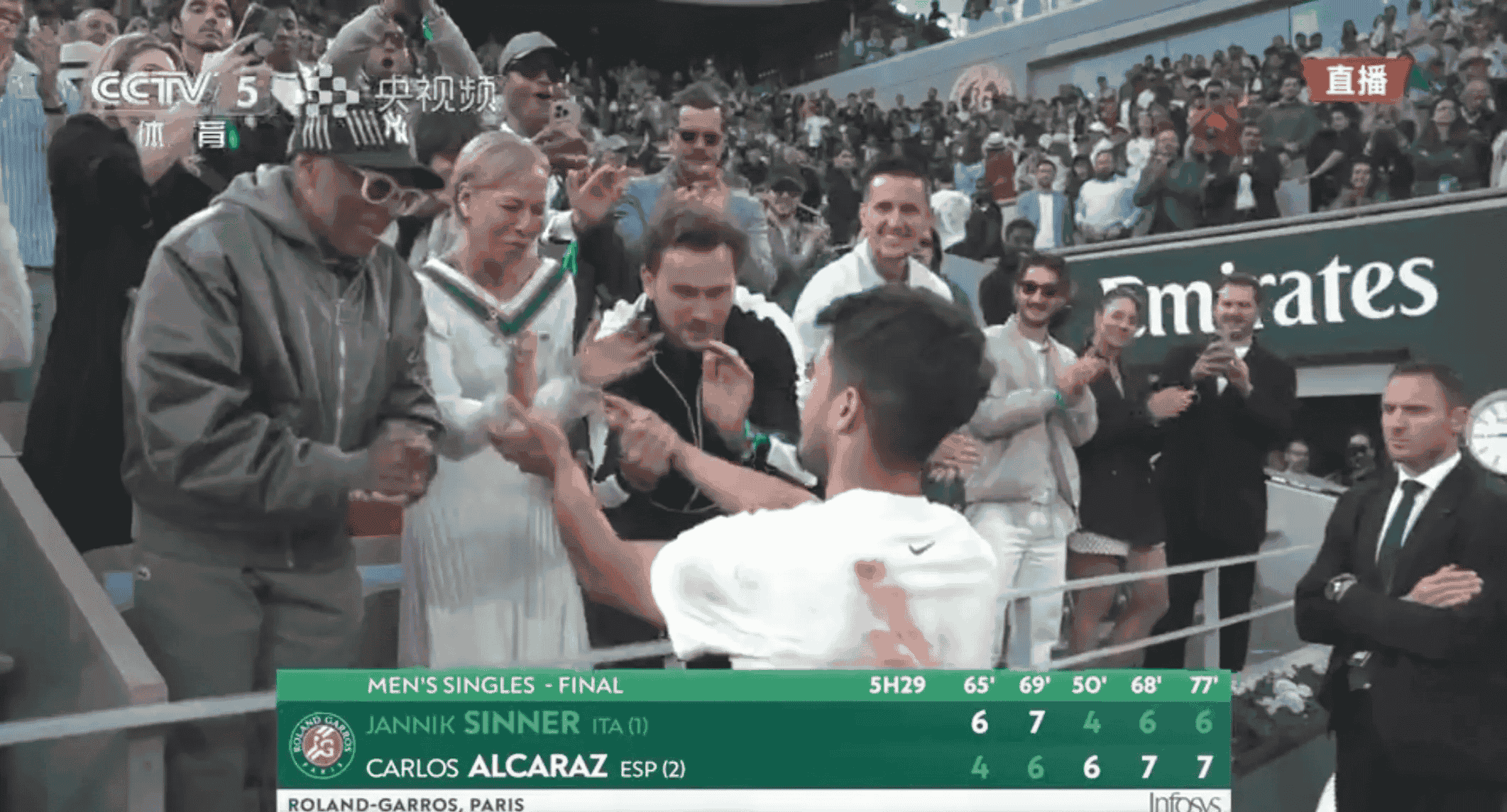 哥伦比亚射箭好手状态回勇,晋级半决赛 哥伦比亚射箭好手状态回勇,晋级半决赛