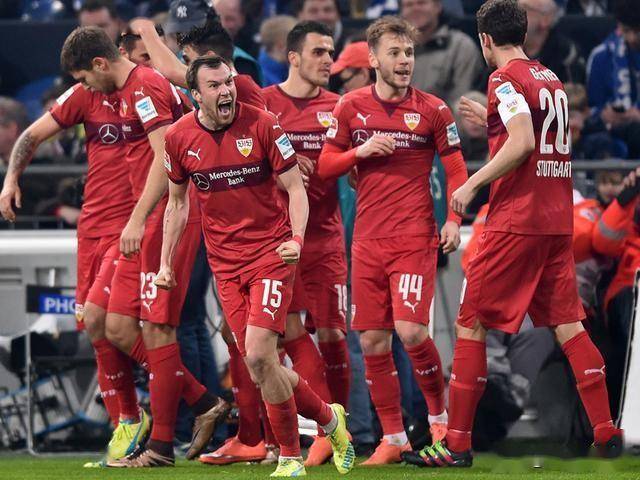 法兰克福客场挑战不莱梅,德比之战精彩纷呈的简单介绍 法兰克福客场挑战不莱梅,德比之战精彩纷呈的简单介绍