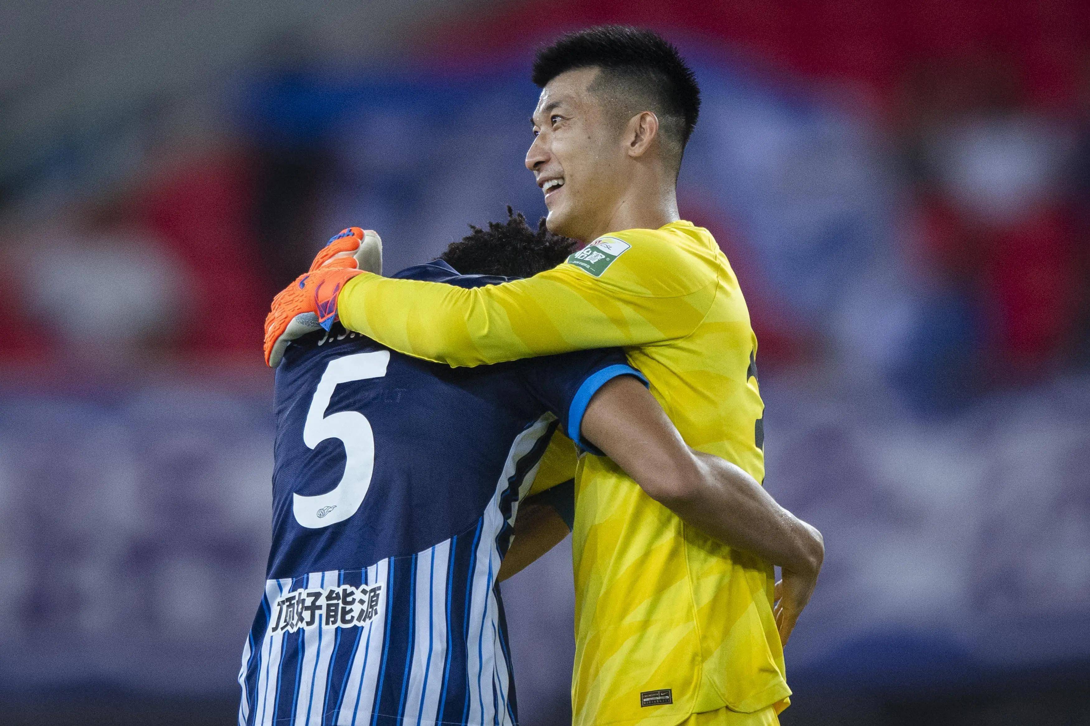 包含重庆力帆客场击败广州恒大,取得一波三连胜的词条 包含重庆力帆客场击败广州恒大,取得一波三连胜的词条